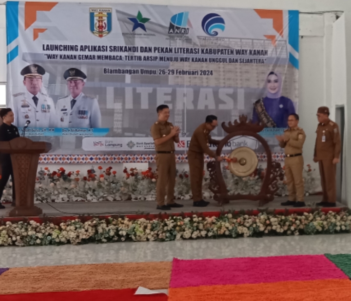 Bupati Way Kanan Buka Acara Launching Aplikasi Srikandi dan Pekan Literisasi