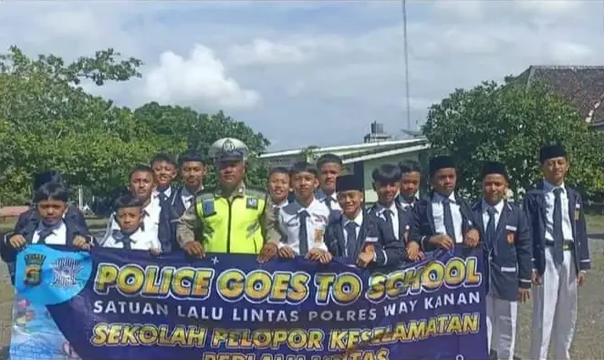 Police Goes To School, Polres Way Kanan Binluh di SMP IT Cendekia Insani