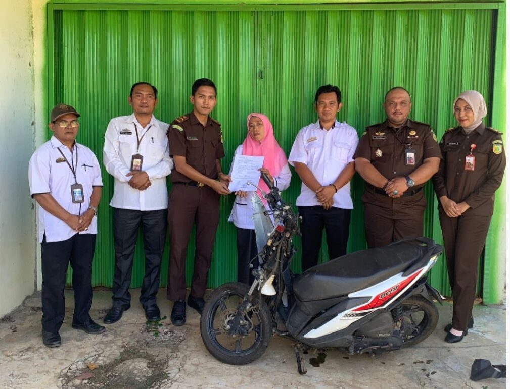 Kejaksaan Kembalikan Satu Unit Sepeda Motor Kepemiliknya