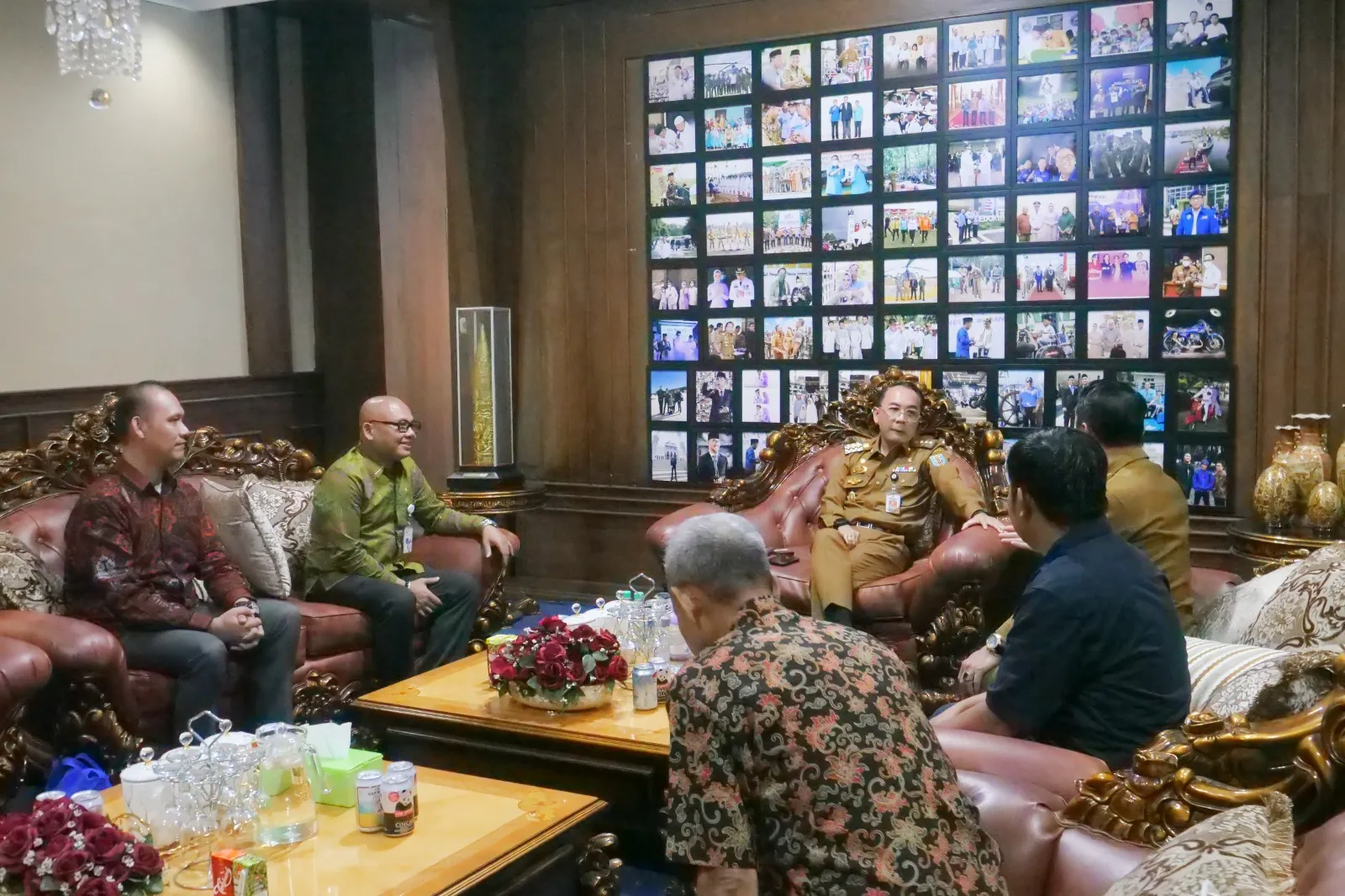 Bupati Way Kanan Terima Audiensi Kepala Stasiun TVRI Provinsi Lampung