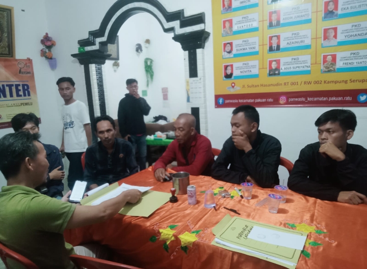 Tim Laba-laba Pakuan Ratu Laporkan Paslon 01 Dugaan Money Politik
